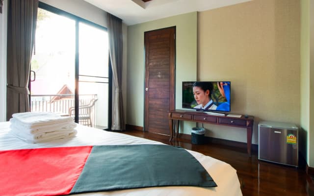 Yotaka Bangkok Hotel - photo 4