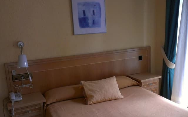 Hostal Cruz Sol - photo 4