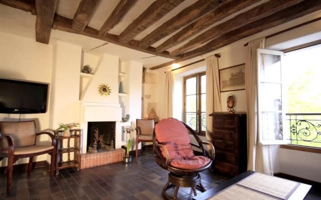 Apartment With one Bedroom in Paris, With Wonderful City View and Wifi - photo 2