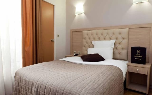 Hotel Lebron - photo 3