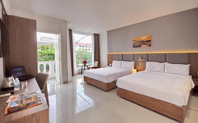 For You Hotel - photo 3