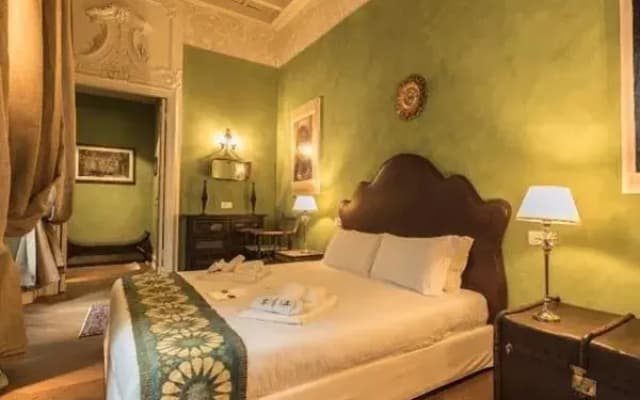 Hemeras Boutique House Suite Dello Specchio - photo 5