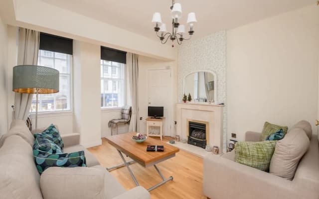 Silver Lining - Luxury Jackson Apartment - photo 2