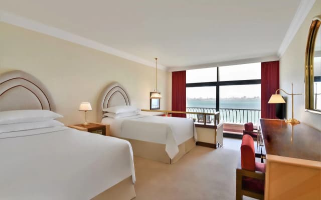 Sheraton Grand Doha Resort & Convention Hotel - photo 3