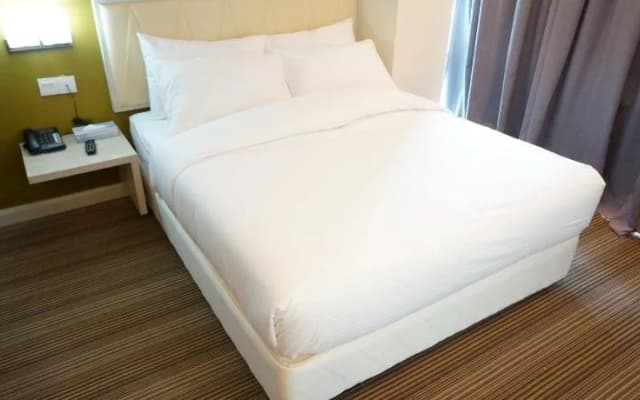 Kosma Business Hotel - photo 4