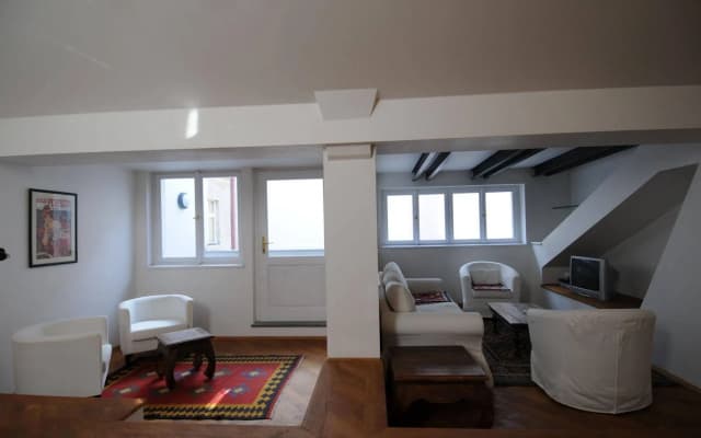 PVH Charming Flats Odboru - photo 5