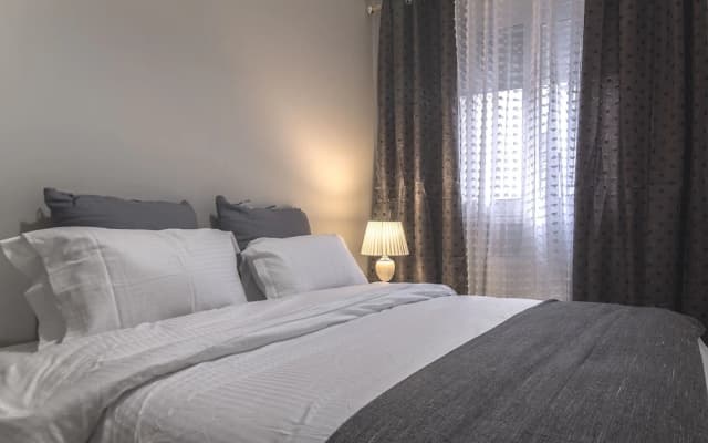 Down Town Modern Apartments - photo 5