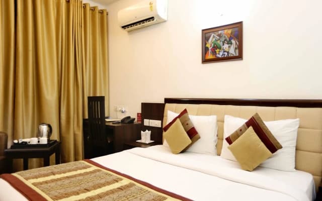 OYO 397 Hotel RR Residency - photo 4