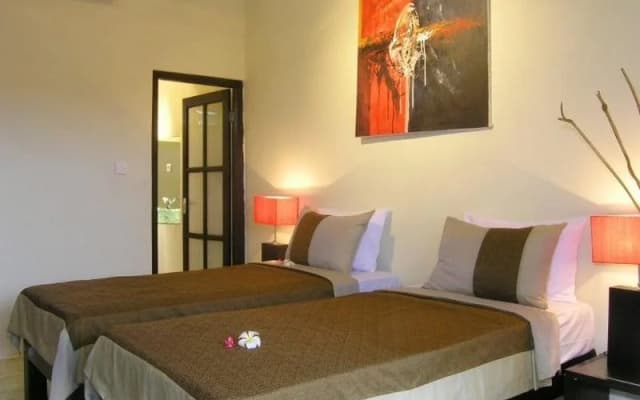 Drupadi Studio Apartments - photo 2