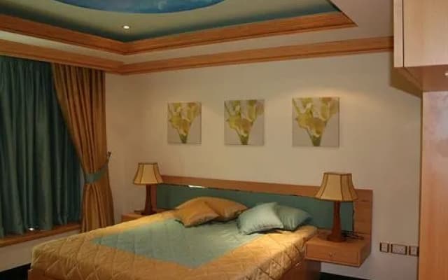 Johny International Hotel - photo 4