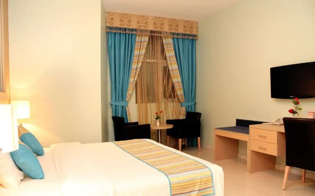 Fortune Hotel Apartments - photo 3