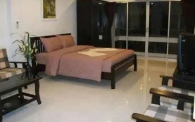 Oceans 7 Beach Guesthouse - photo 5