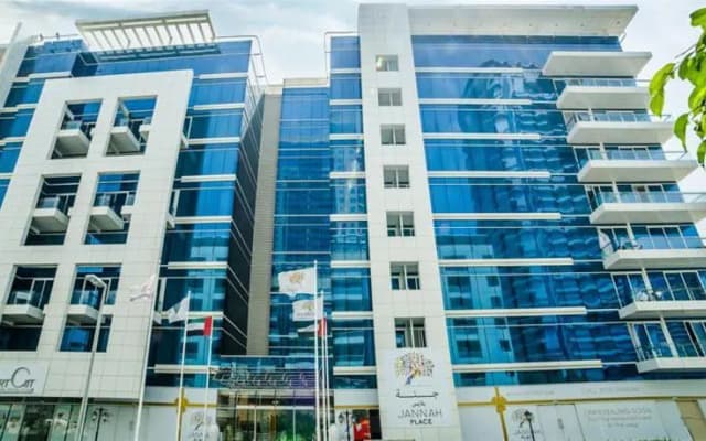 Espace Holiday Homes Dubai Marina - photo 5
