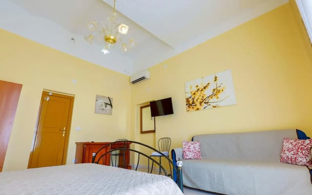 Gordon's Apartment - photo 5