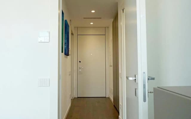 San Babila Modern Apartment - photo 4