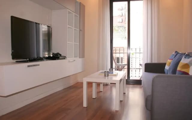 Avenida Apartments Tapioles - photo 2