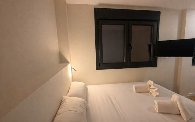 Hostal Bernabeu 2 - photo 2