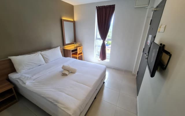 Ants Hotel - photo 2