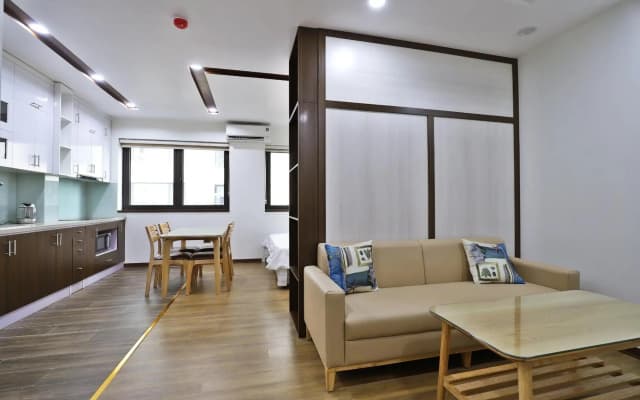 LUCK APART 05 - Tay Ho Hanoi Apartment - photo 5