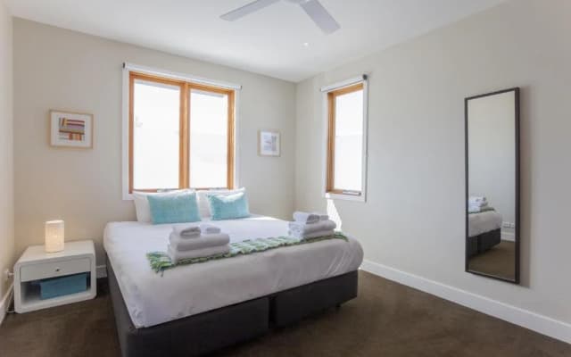 Boutique Stays - Victorian Vogue, Richmond - photo 3