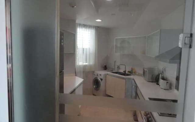 Sea View Monarch Apartment located within Cinnamon Grand Hotel Complex - photo 3