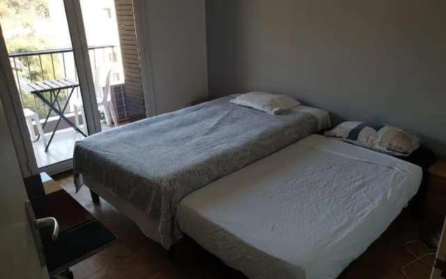 NEW CHEAP PRIVATE ROOM, KITCHEN , OVERWIEUW sea,TRAM on spot, 12 minutes from nice train station with tram , beach in 17 min tram , CHAMBRE PRIVÉE pas cher, cuisine équipée , tram sur place, APERÇU mer, 12 min de la gare de Nice avec le tram, 17 min plage - photo 2