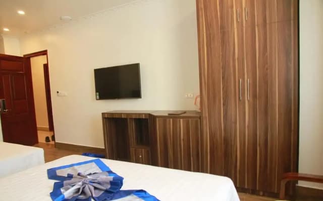 The Marine Hotel - photo 4