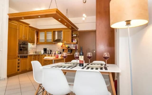 Pisces City Center Apartment - photo 5