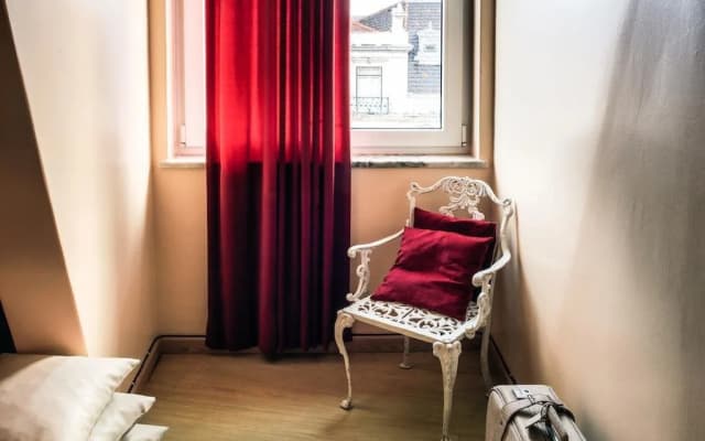 Lisbon Poets Hostel - photo 3