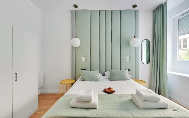 Charming Apartment in Marais With 1 Room - photo 2