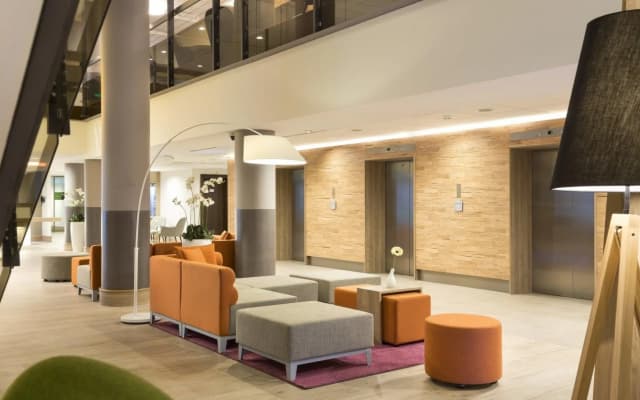 Holiday Inn Amsterdam - photo 2