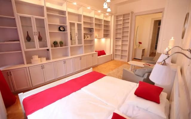 d.Five Classic Luxury Apartment - photo 5