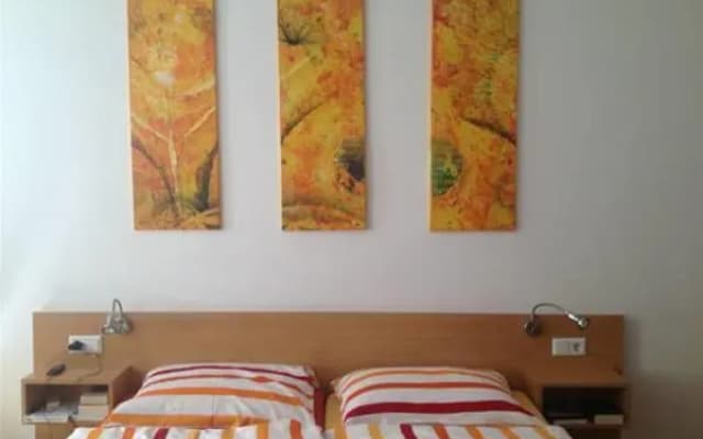 Designer Apartment In City Centre - photo 5
