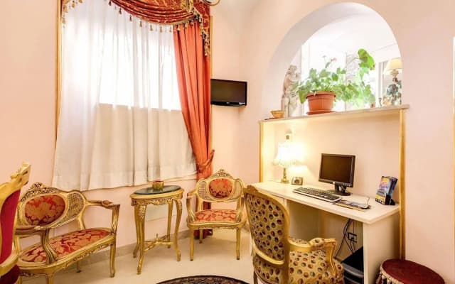 Domus Colosseo Hotel - photo 3
