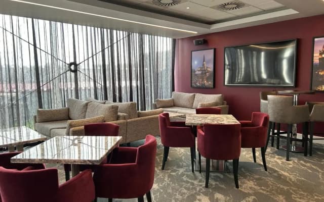 Tynecastle Park Hotel - photo 4