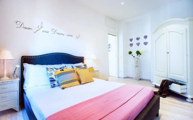 Romantic Flat With Large Terrace Close to S. Peter - photo 5