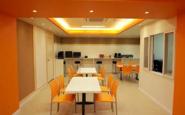 G-star Guesthouse - photo 5