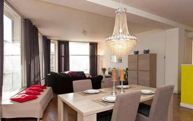 Dam Deluxe Apartments - photo 5