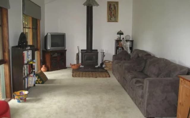 Warburton Holiday House - photo 3