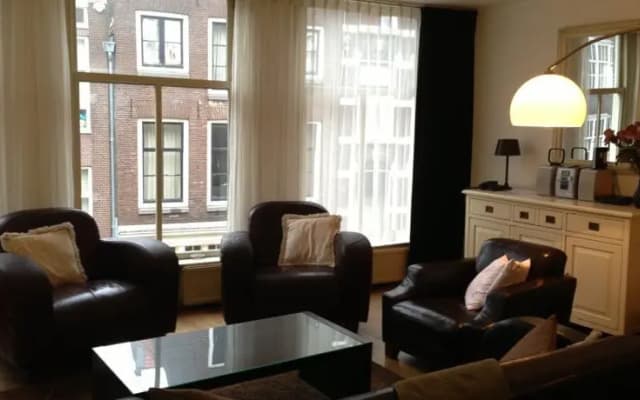 Amsterdam Central - photo 2