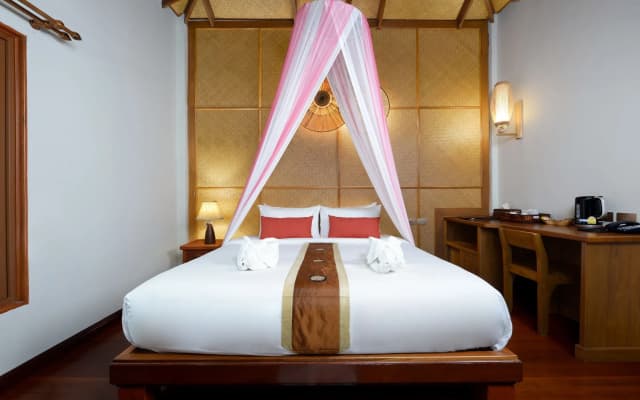 PingChan Koh Phangan Beachfront Resort - photo 3