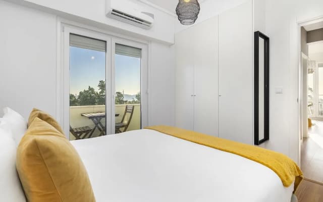 270 Panoramic View Premium Apartment - photo 2