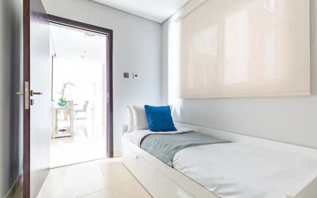 Superb & Incomparable 2BR With Study in the Heart of Downtown Dubai! - photo 2