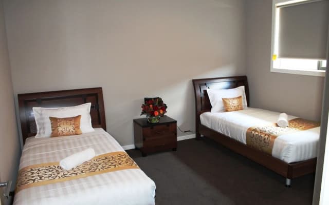 Atarhi Villas - Melbourne - photo 2