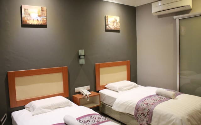 D'New 1 Hotel Near Sunway Pyramid, 6 Min Only - photo 3