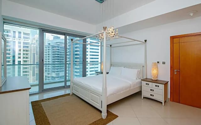 R&H Trident Grand Residences - photo 2