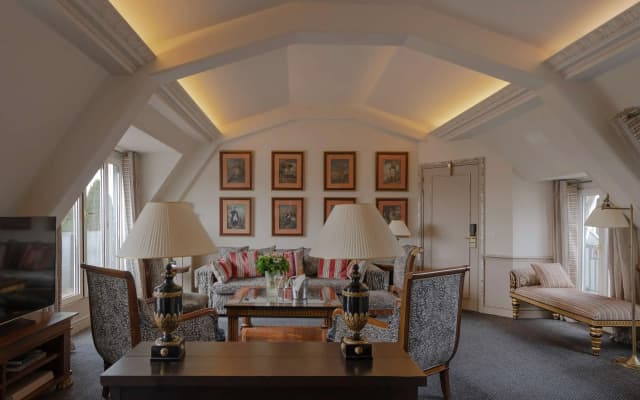 Napoleon Hotel - photo 3