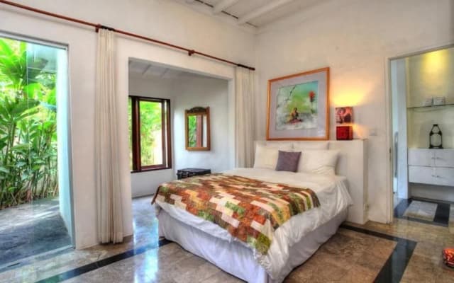 Villa Etnik Seminyak - photo 4