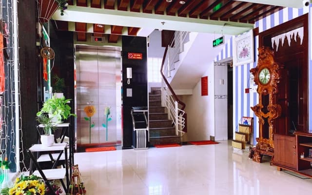 Huynh Anh Hotel - photo 2