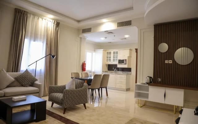 Abraj INN Royal Hotel - photo 5